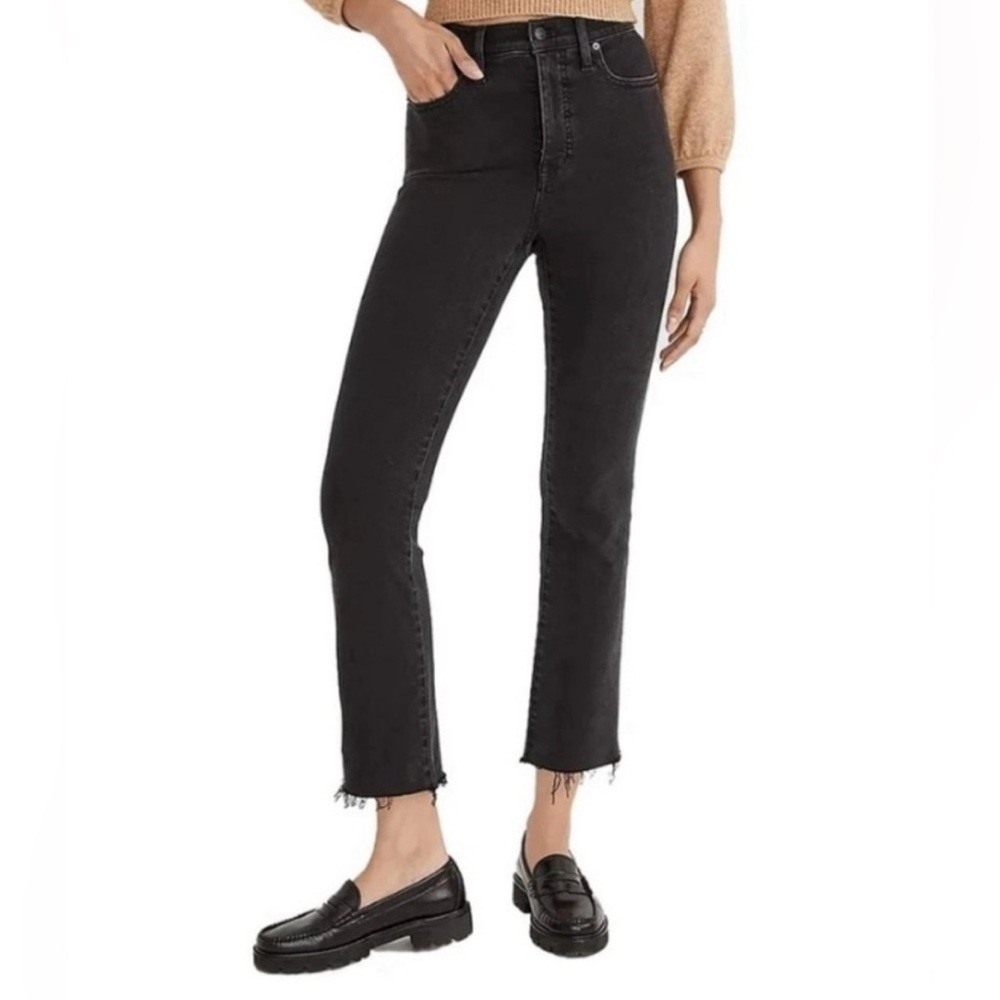 Madewell Cali Demi-Boot Black Denim Raw Hem Jeans Sz 31 Petite High Rise Waisted